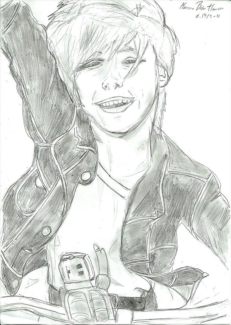 Tegninger :D   - Vildt god :D! Havde i starten tænkt på den skulle have farver men kom fra det da jeg så hvor flot den blev uden :D 
Tegnet onsdag d. 14. september 2011 billede 153