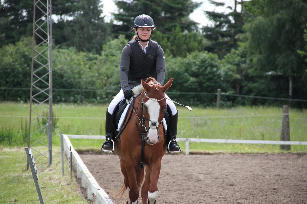 Indrino og jeg i Kongsvad Rideklub Thorsager :) billede 19