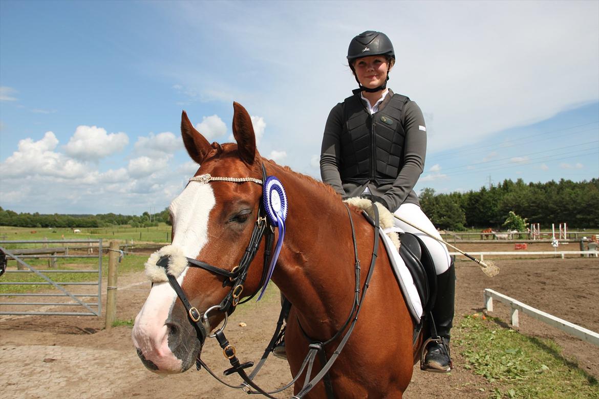 Indrino og jeg i Kongsvad Rideklub Thorsager :) billede 68
