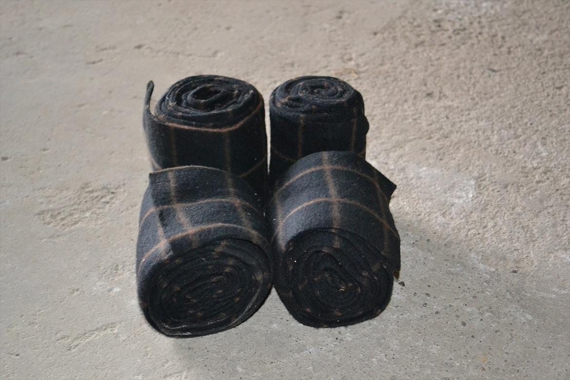 Mit udstyr :) - Capriati fleece bandager. Passer til fleece tæppet billede 14