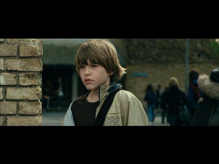 Tegninger :D   - Original billede :P - Nikolaj Støvring Hansen fra hans rolle i Min bedste fjende :) billede 121