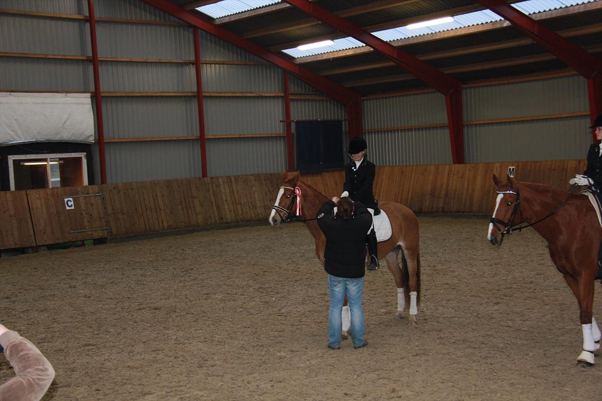 Marikka, Bettina og Lykke til Gjern Cup 2011 :D billede 17