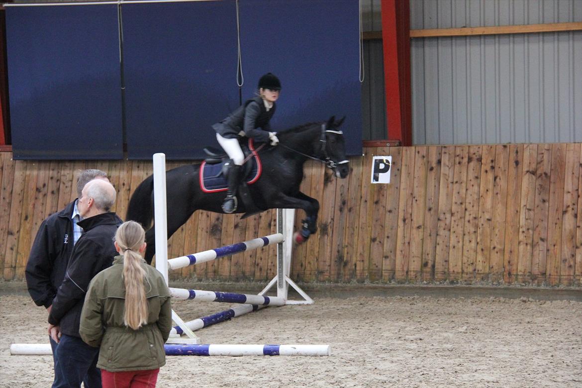 Marikka, Bettina og Lykke til Gjern Cup 2011 :D billede 46