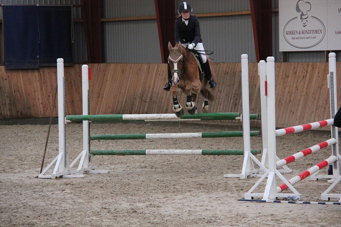 Marikka, Bettina og Lykke til Gjern Cup 2011 :D billede 60