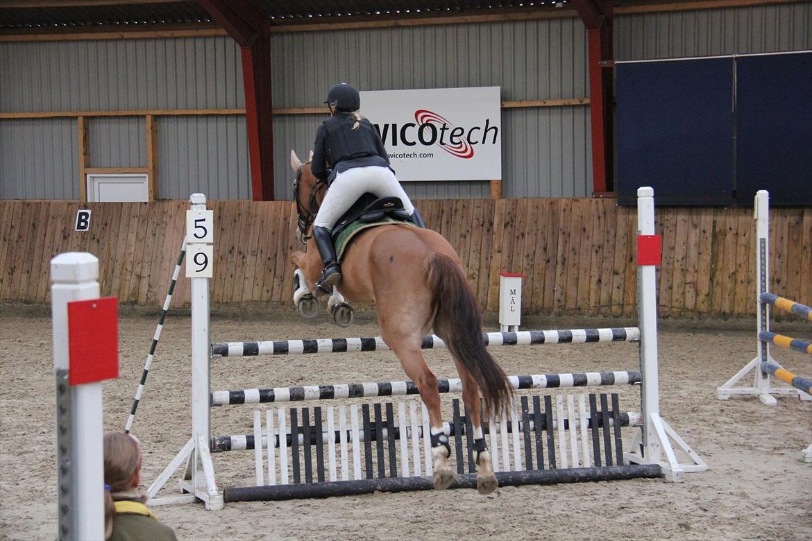 Marikka, Bettina og Lykke til Gjern Cup 2011 :D billede 63