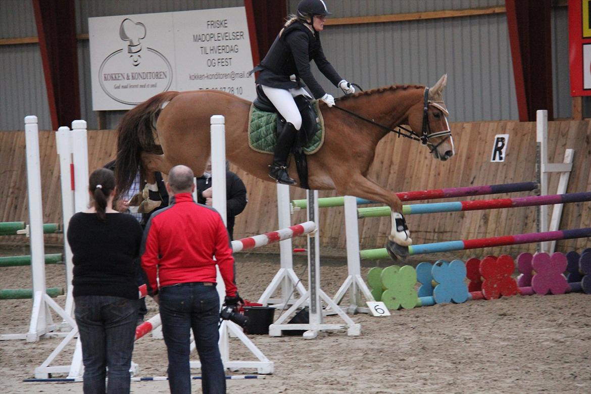Marikka, Bettina og Lykke til Gjern Cup 2011 :D billede 66