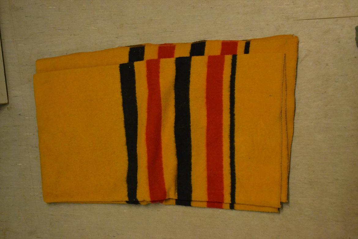 Mit udstyr :) - Golden stripe ulddækken billede 87