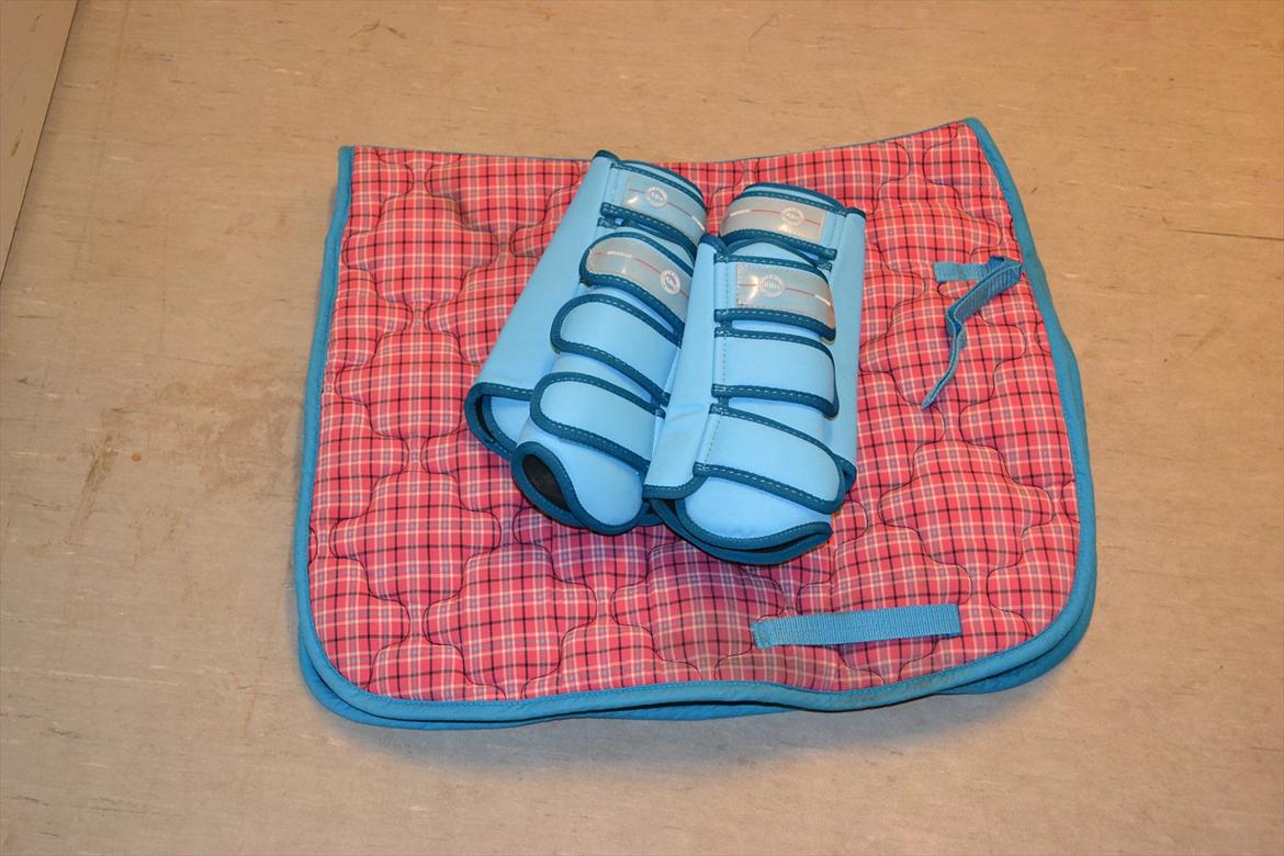 Mit udstyr :) - Pink og turkis underlag med RBH gamacher billede 114