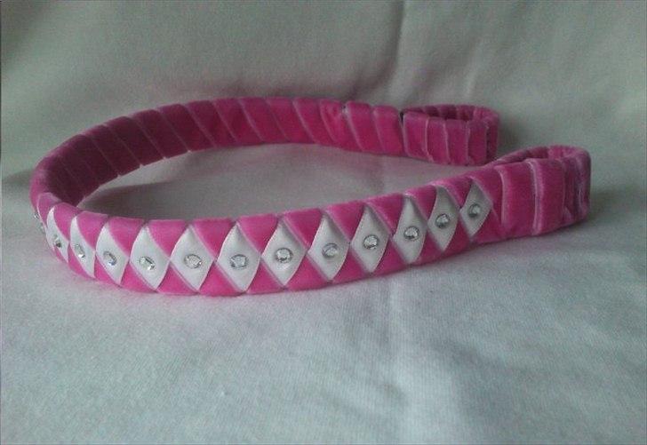 Hjemmelavet til heste - Mit første diamantflet. Det slap jeg rigtig godt fra. billede 11