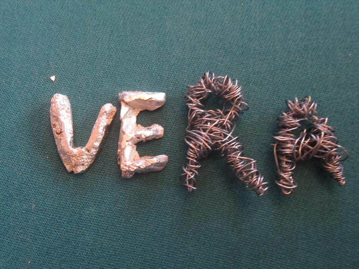 mine julegaver 2011 - vera<3 af lillesøster- lå inde i æsken:) billede 14