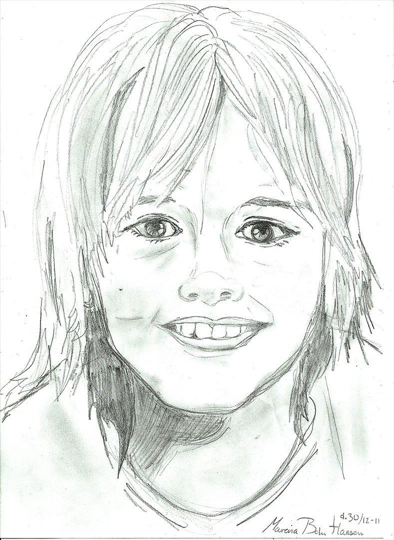 Tegninger :D   - Hahahaha xD Jeg kan lige så godt sige det med det samme... det skulle forestille en dreng oO xD Men nutted det er den da ikke :P? 
Tegnet fredag d. 30. december 2011 billede 80