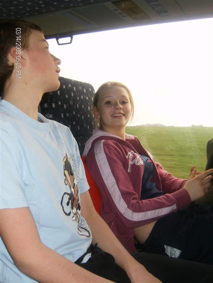 Billeder af mig og nogle af mine venner i Paris :D billede 3