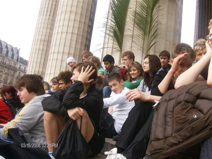 Billeder af mig og nogle af mine venner i Paris :D billede 26