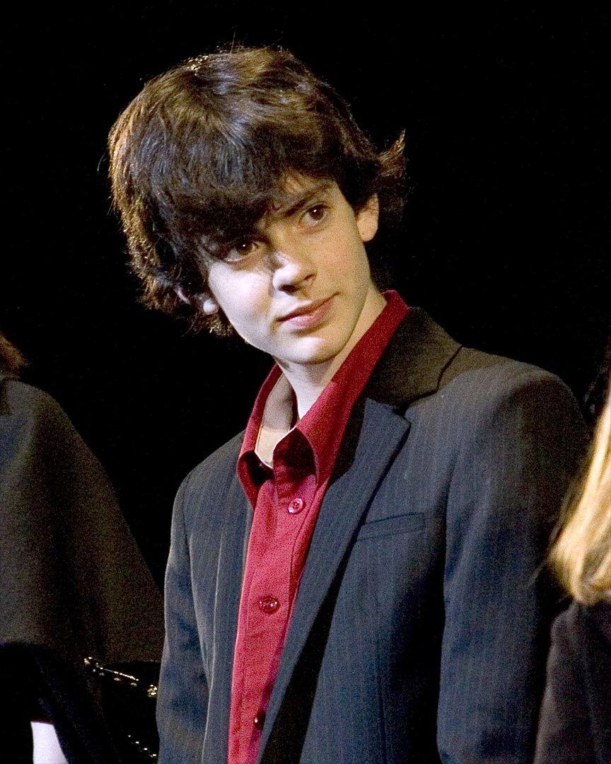 Tegninger :D   - Original billede :) Skandar Keynes, mest kendt for sin rolle i Narnia filmene xD (Edmund Pevensie) billede 66