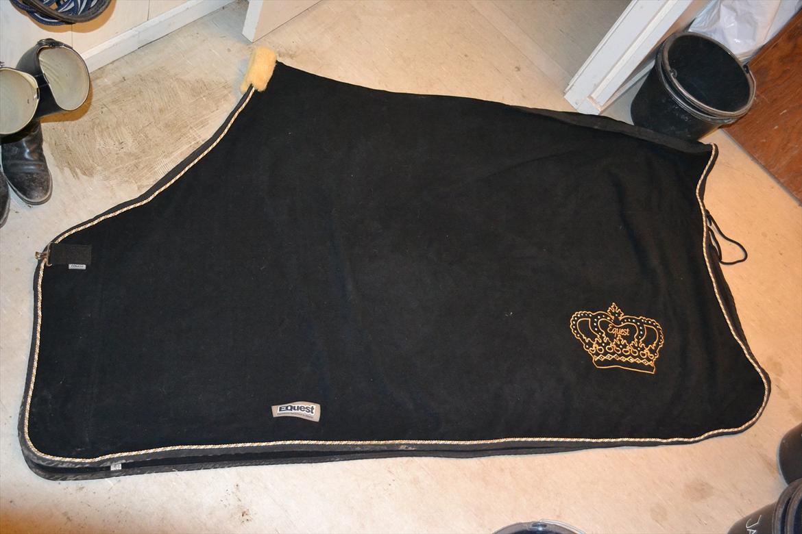 Mit udstyr :) - Sort Equest Crown edition fleece dækken billede 139