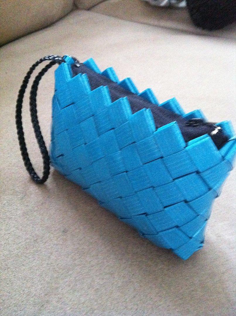 Flettede tasker - Tyrkis pung med håndledrem billede 13