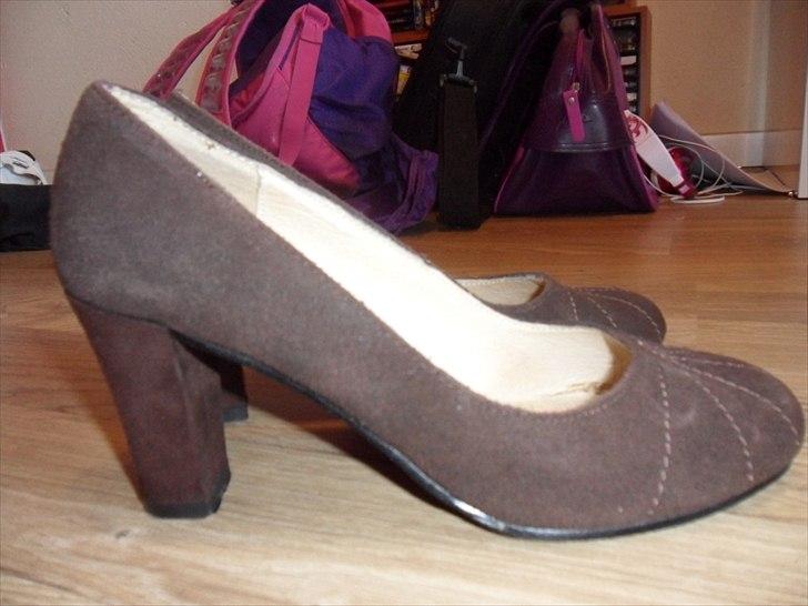 MINE 'HOMEMADE' GLIMMER SKO! <3 - Fra siden billede 2