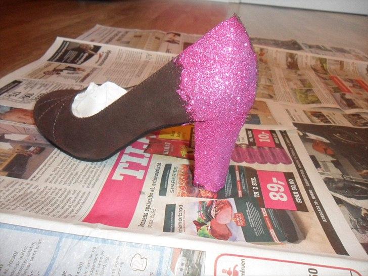 MINE 'HOMEMADE' GLIMMER SKO! <3 billede 4