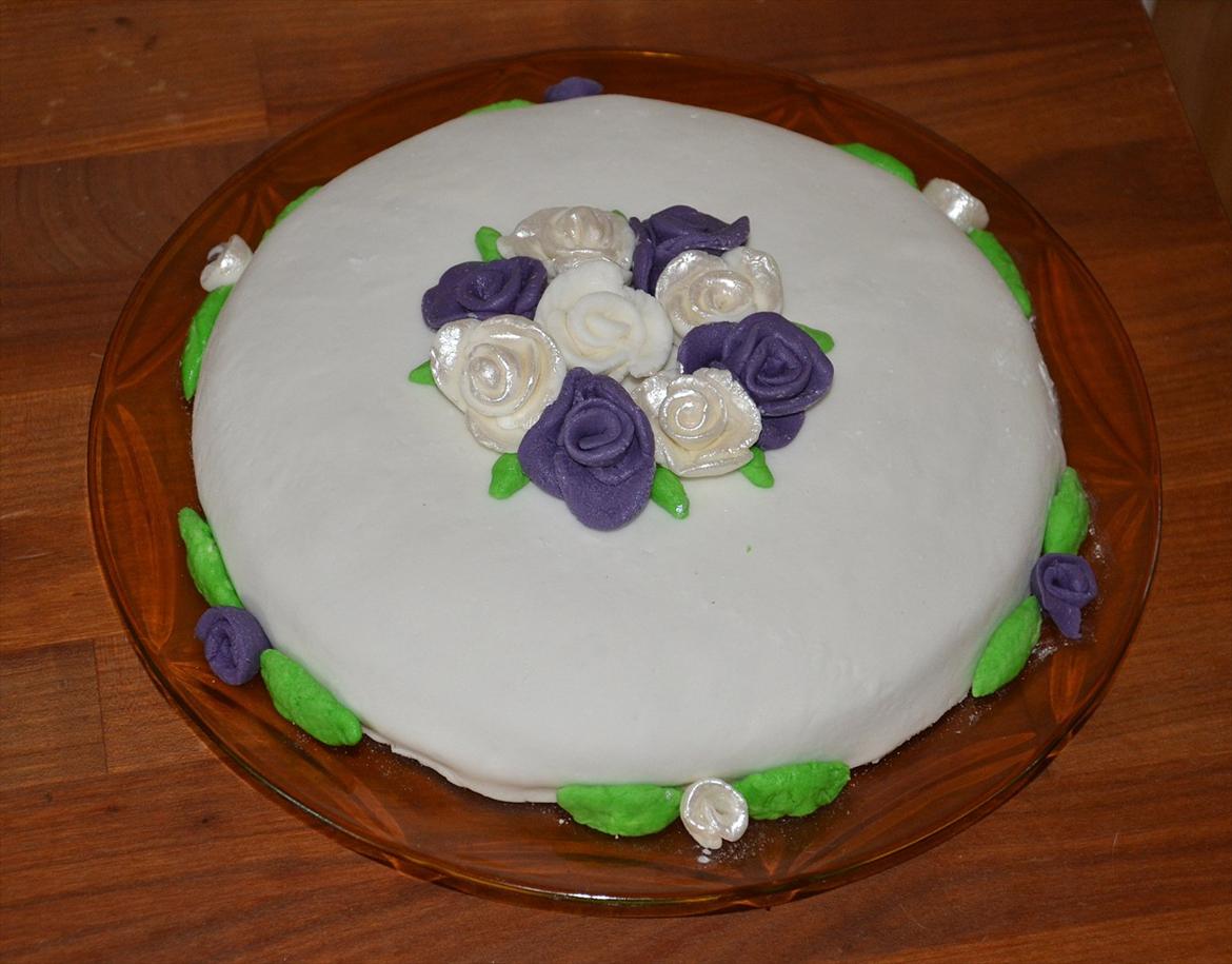 Kager - Fødselsdagskage 2012 billede 14