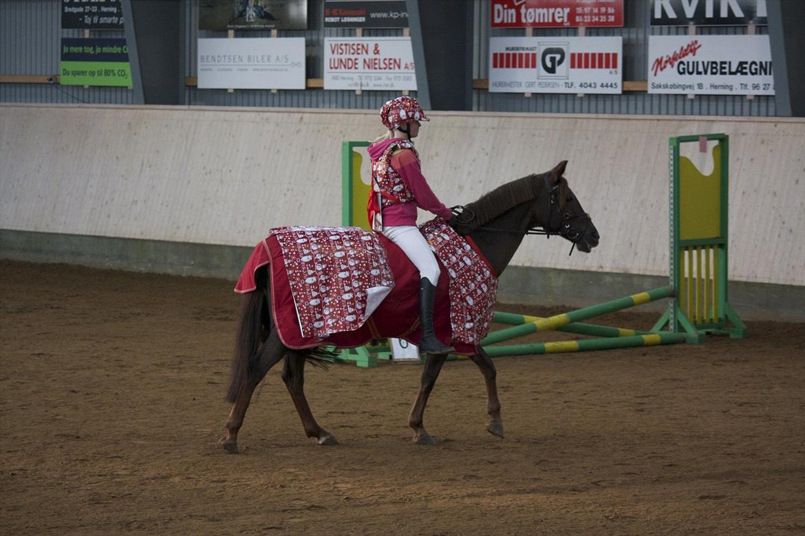 Julestævne på Herning rideskole billede 4