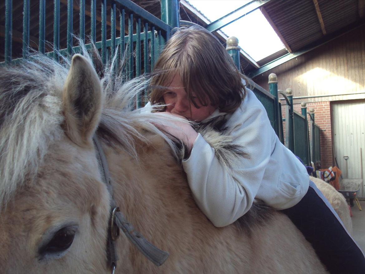 den sidste tid med riki OBS,der kan forkomme stærke billeder - mig der ligger og tuder billede 29