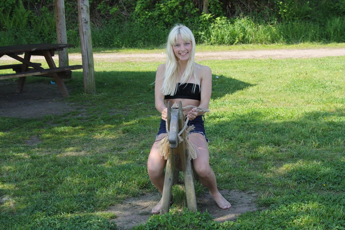 DET er sommer hygge - badning ved stranden med hoody!  billede 22