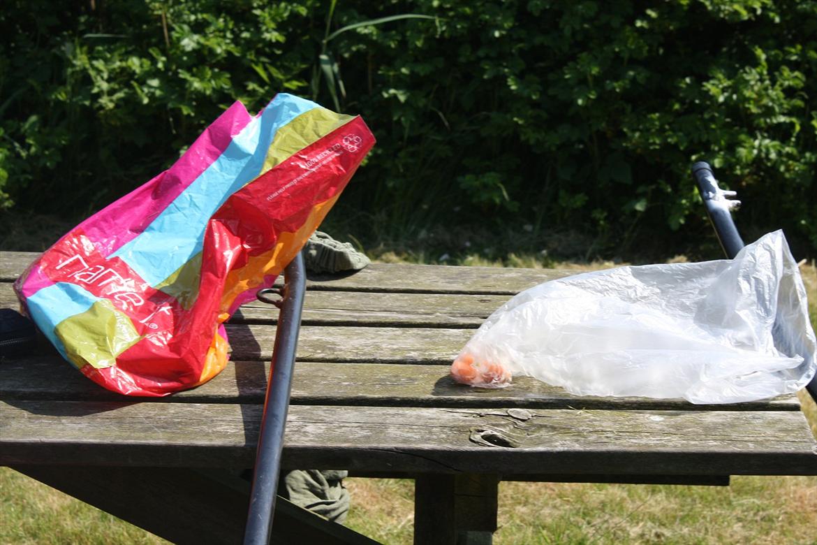 DET er sommer hygge - badning ved stranden med hoody!  billede 57