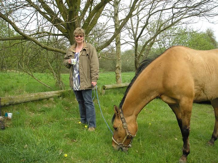 Moesgård strand - Lise og regina ((: (sabine s mor) billede 32