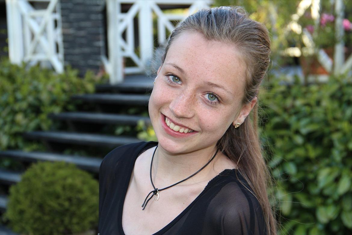 sofie kruse !! MIG  billede 4