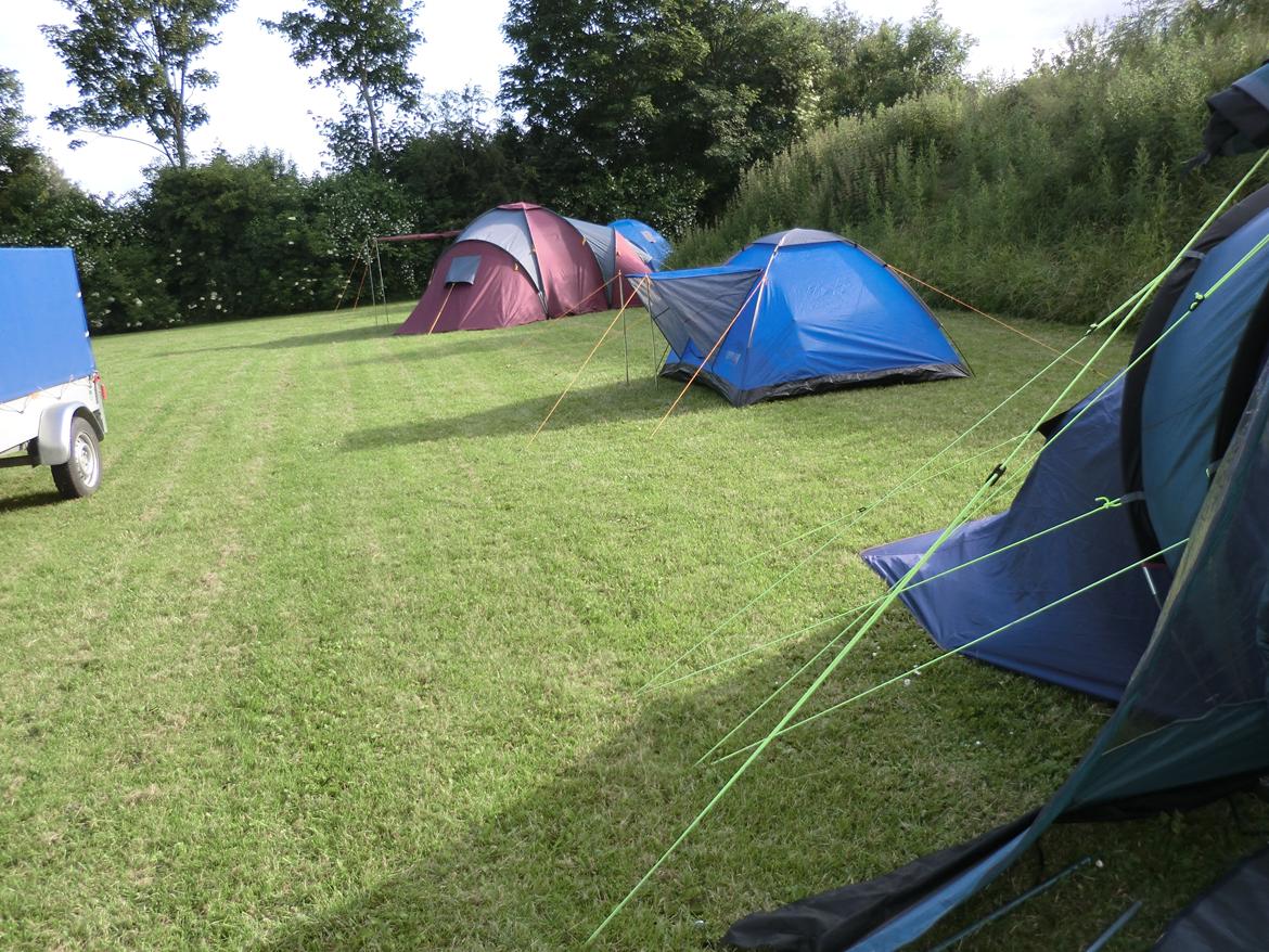 Ridelejr med Flicka på Stald Tougaard 2012:-) - Telte :P billede 13