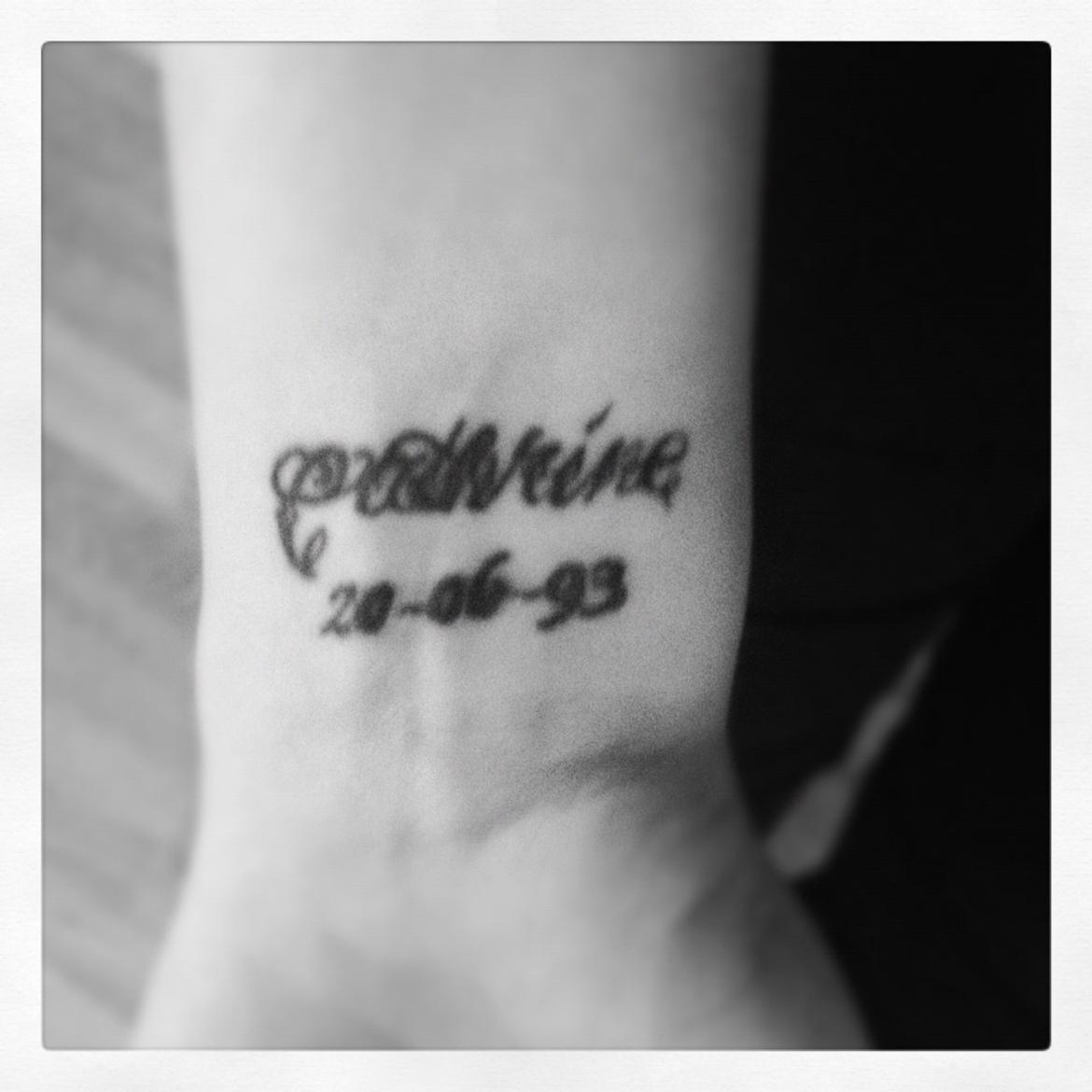 Mine tatoveringer :) - Min første tatovering. Den sidder på min højre håndled :) billede 2