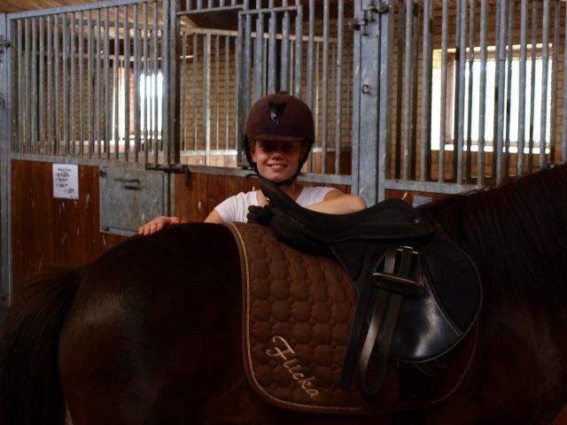 Ridelejr med Flicka på Stald Tougaard 2012:-) - Mig :D billede 15
