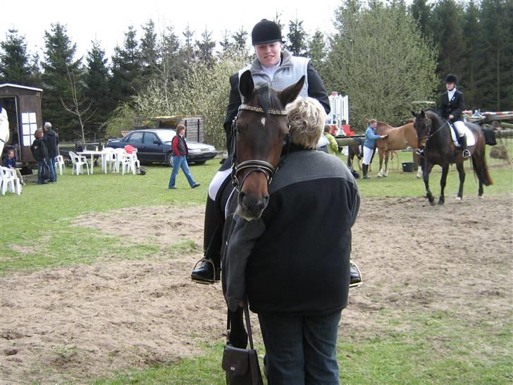 Klubstævne i Malling Rideklub billede 3