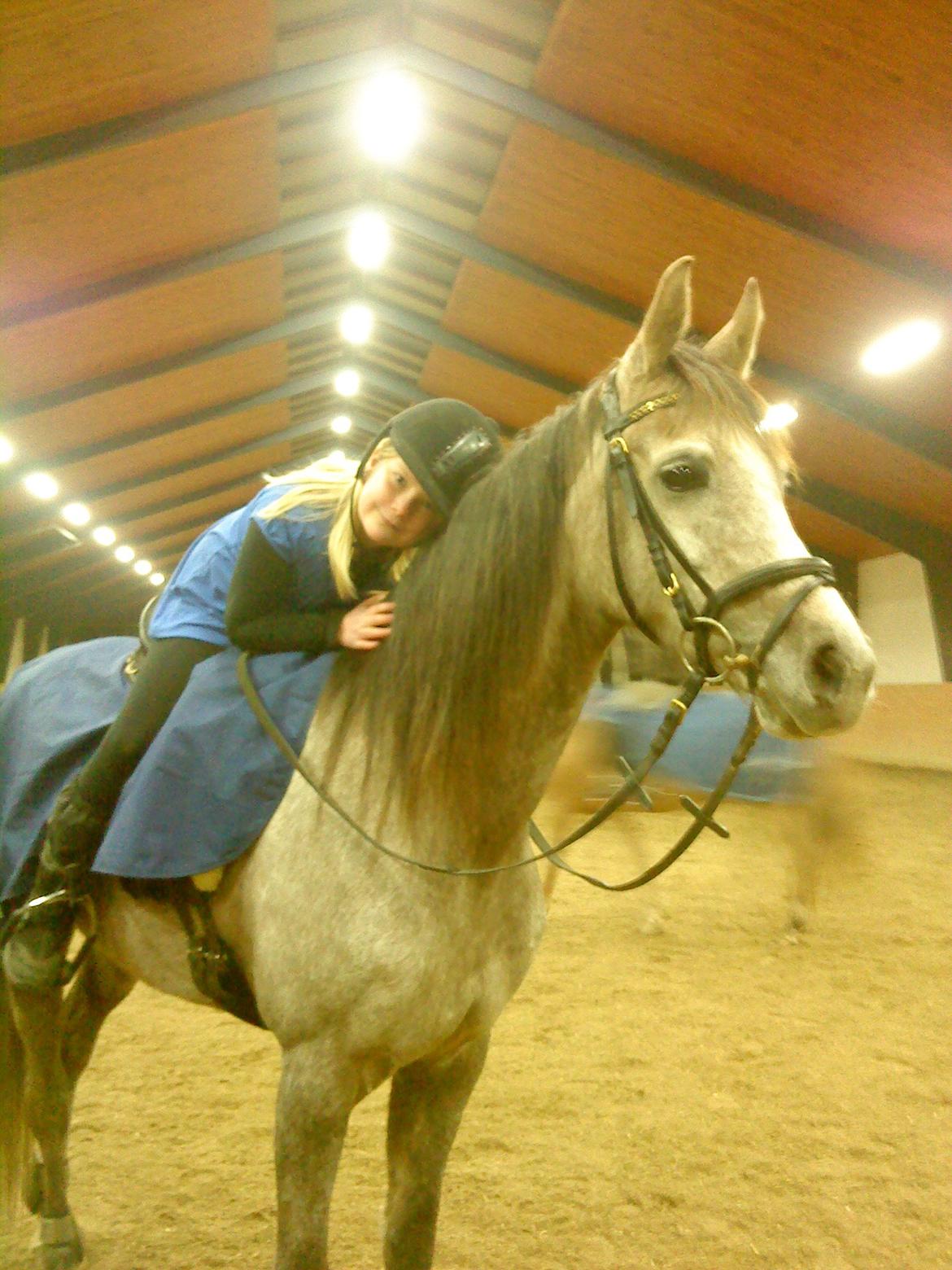 forskellige billeder af Fantasy<3 - Fantasy og min skønne søster!<3 billede 21