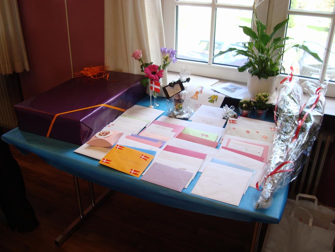 konfirmation d. 28/4-13<3<3 - 18.000kr. - ipad mini - ridestøvler:D billede 14