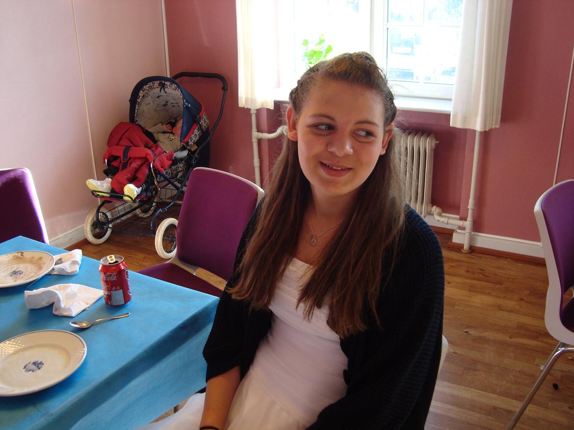 konfirmation d. 28/4-13<3<3 - mig<3 billede 34