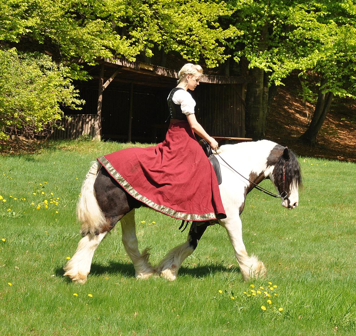 My Fairytale.. - de første spæde skridt på bid i 6 år. Hvorfor? Fordi man skal være lidt fræk engang i mellem.  billede 7