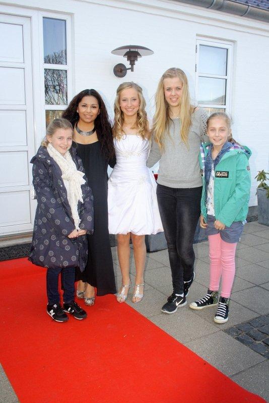 Konfi 28/04-13 - Nogle af dem der var med til at gøre det til en uforglemmlig dag!<3 billede 18