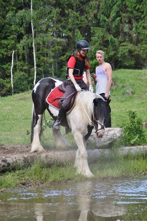 Ice og jeg på terrænbanen i Haslev med Brøderup Ungdomsskole billede 7
