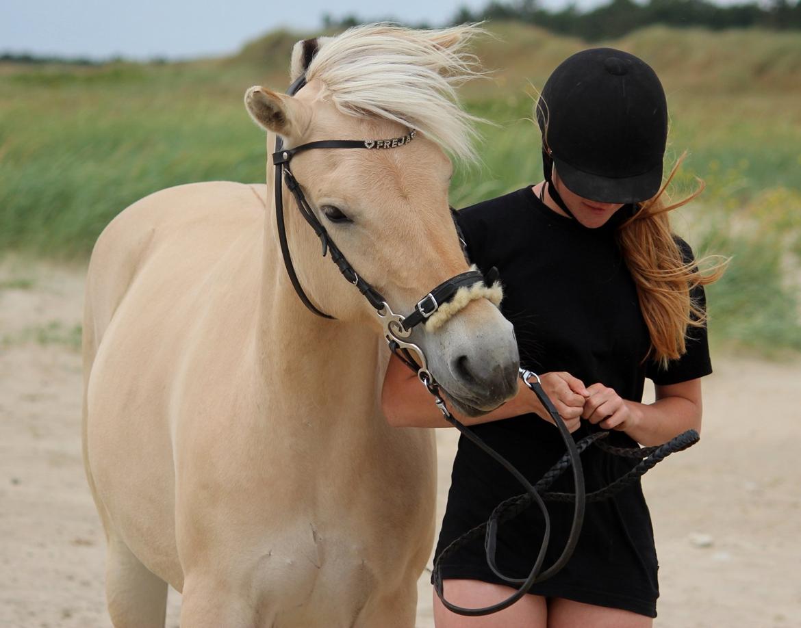 På ferie til Rømø - Freja og jeg hygger billede 27