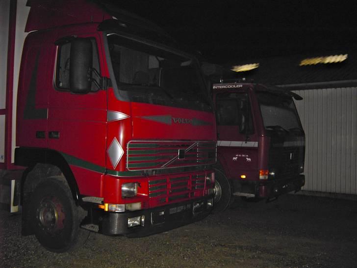 Lastbiler div. & Vores Hestetransporter - De to lastbiler ved siden af hinanden.. Nu er den gamle solgt.. billede 10