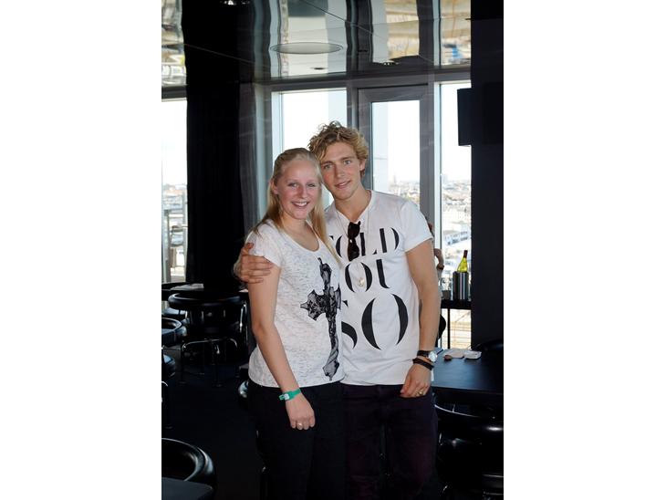 {{currentPhoto.altText}} billede {{currentPhoto.number}}