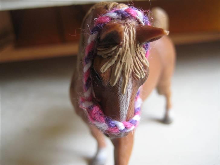 Mit Schleich udstyr - Grime
Lilla, hvid og pink
Flettet billede 21