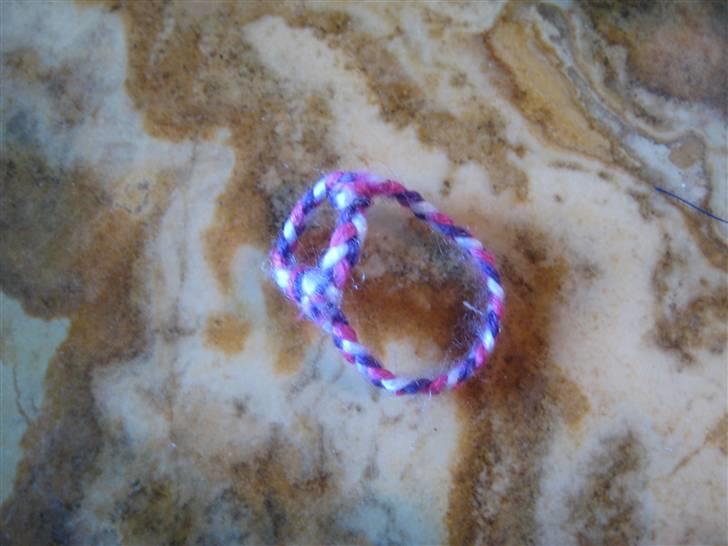 Mit Schleich udstyr - Grime
Lilla, hvid og pink
Flettet billede 61