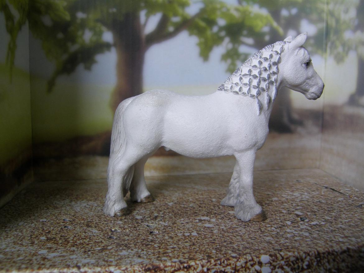 Mine Schleich Dyr - Navn: Aaron. Race: Fell. Køn. Hingst. Alder: 16 år.  billede 164