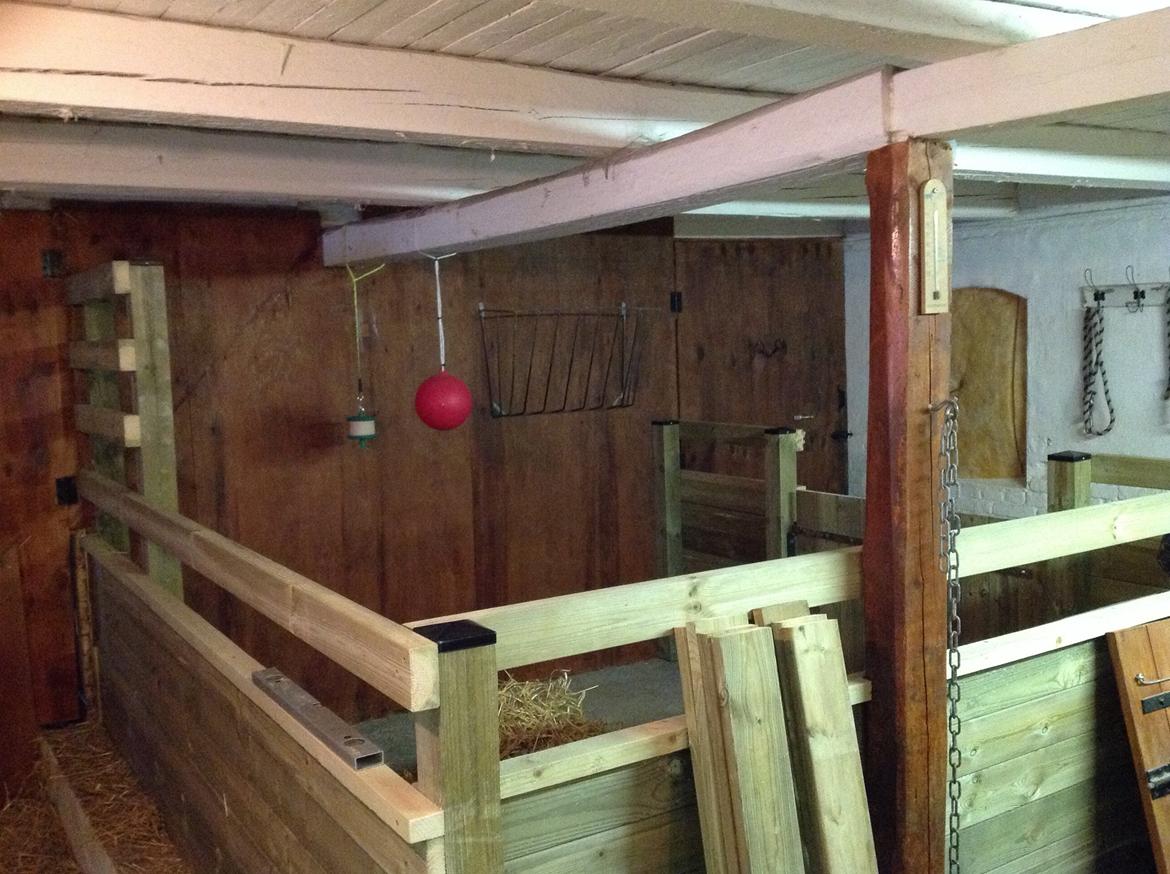 Renovering af stald  billede 1