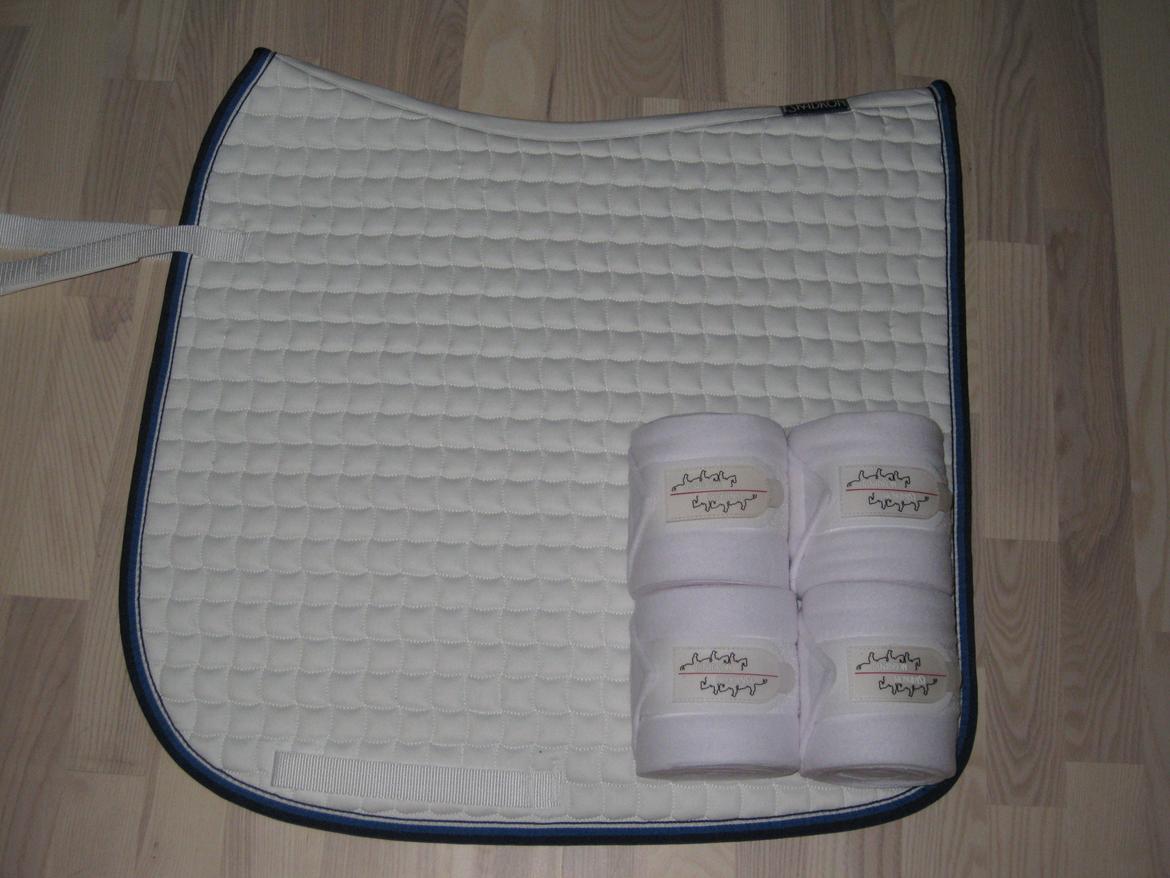 Ride-udstyr - ESKADRON White (royal) underlag og bandager. billede 9