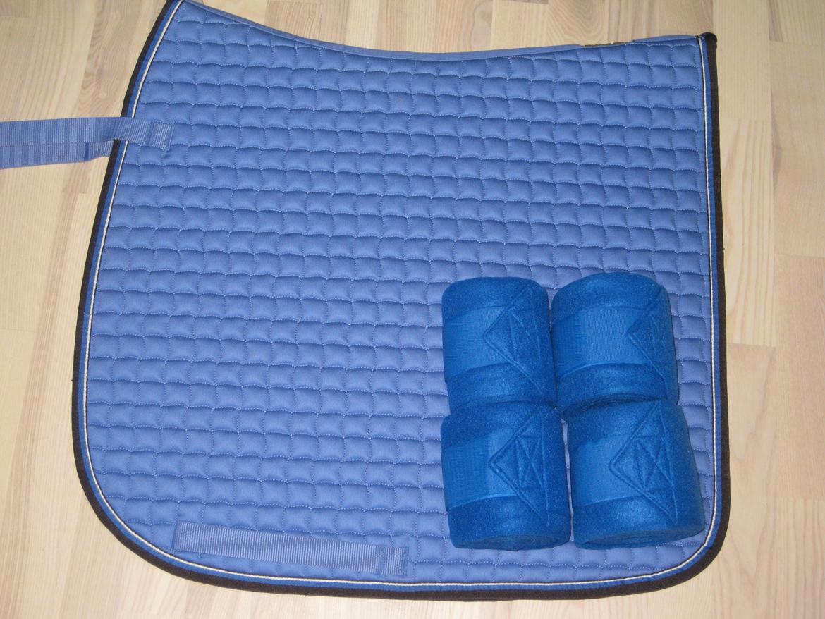 Ride-udstyr - ESKADRON Royal blue underlag og "No Name" bandager. billede 8