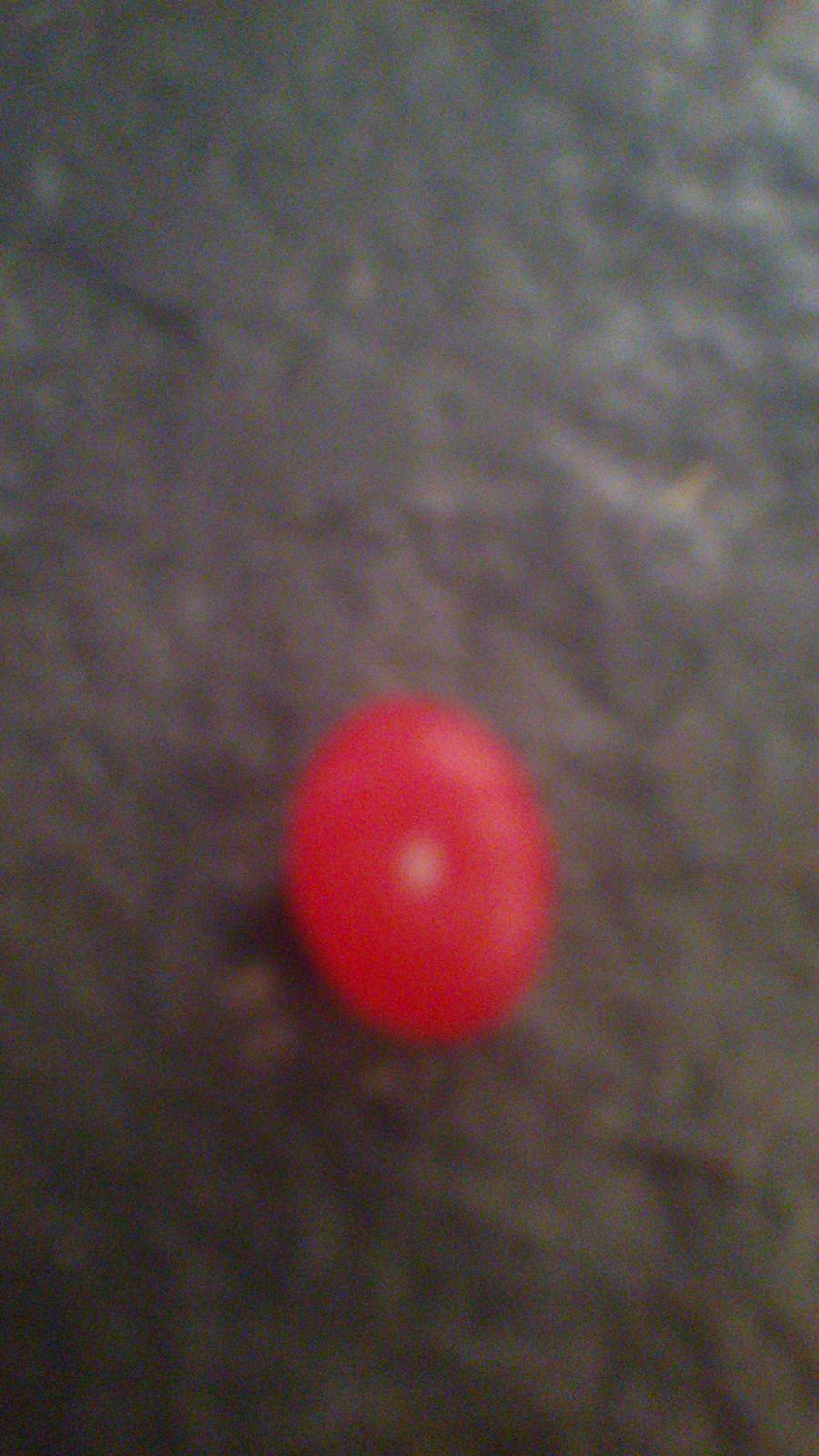 underligt mad  - samme pakke en rød med en hvid plet billede 12