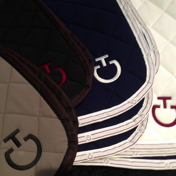 Drømme udstyret! :D - Cavalleria Toscana Saddle Pad (navy) billede 2